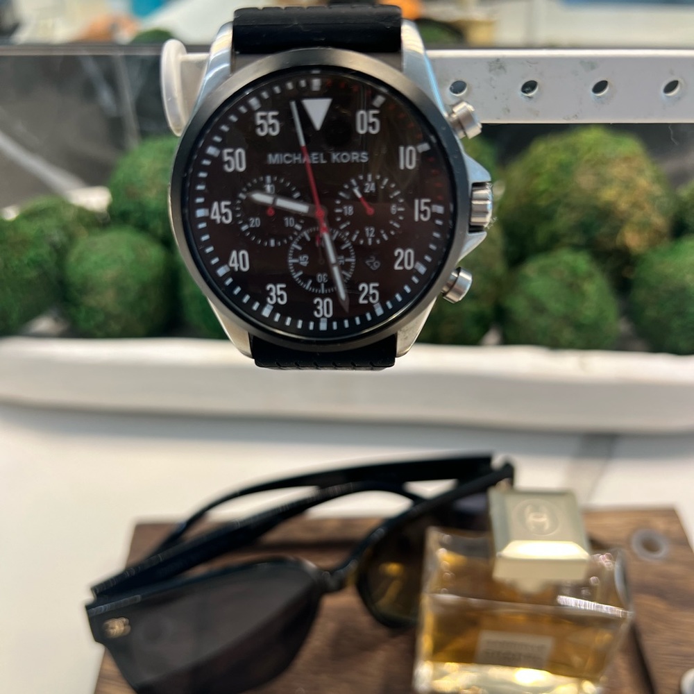 MICHAEL KORS mens watch.